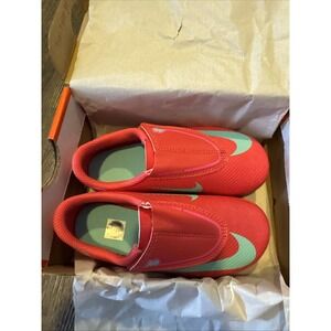 Nike Soccer Kids Shoes JR US Size 10 Red